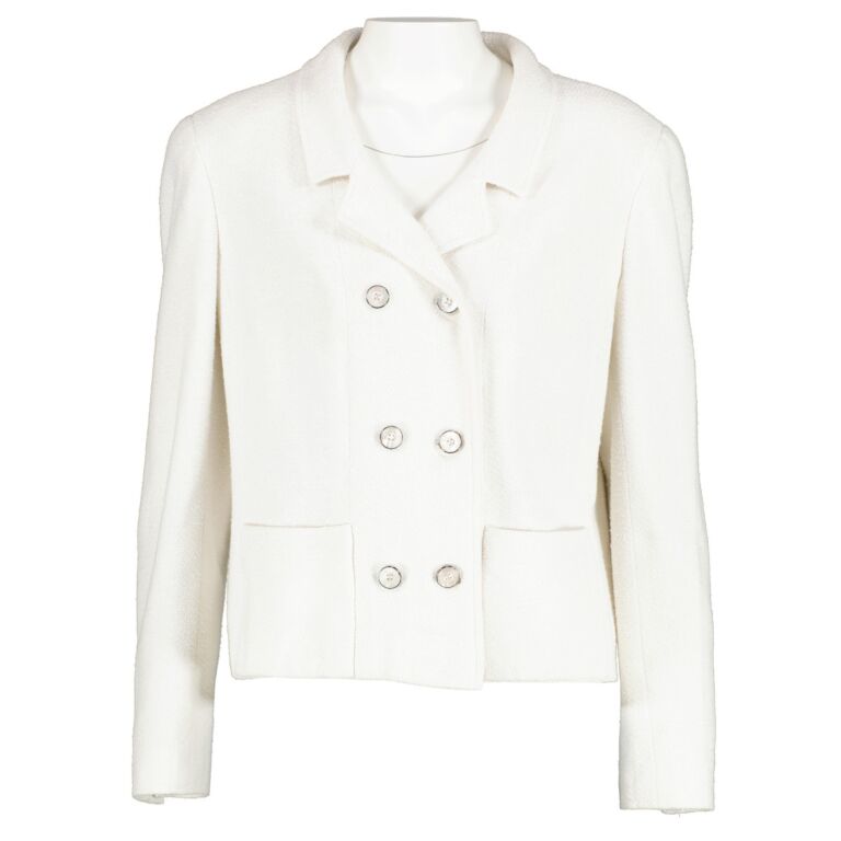 Chanel 98P White Cotton Jacket Labellov Buy and Sell Authentic Luxury