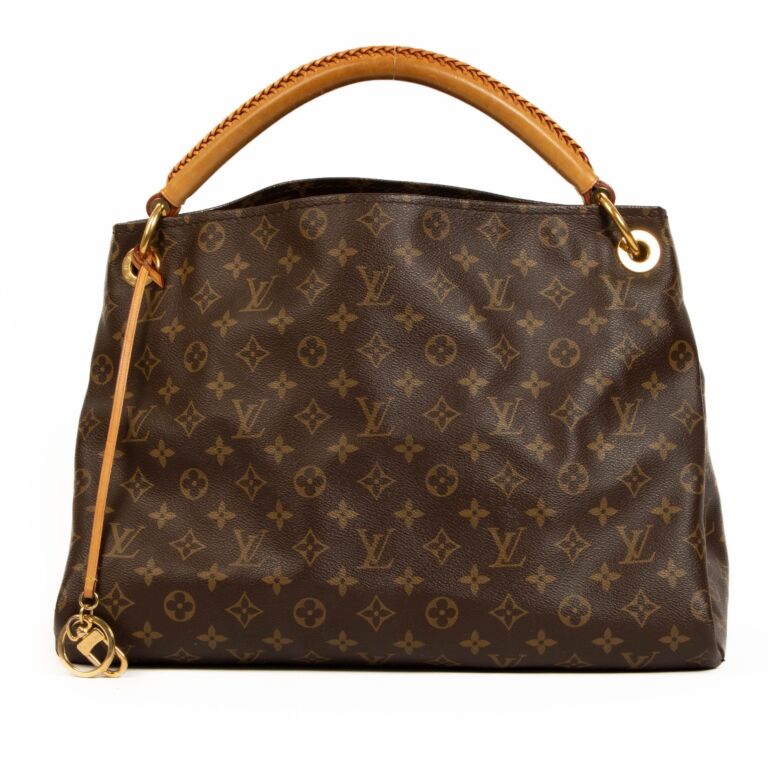 How can you tell if a Louis Vuitton Artsy bag is real? - Questions