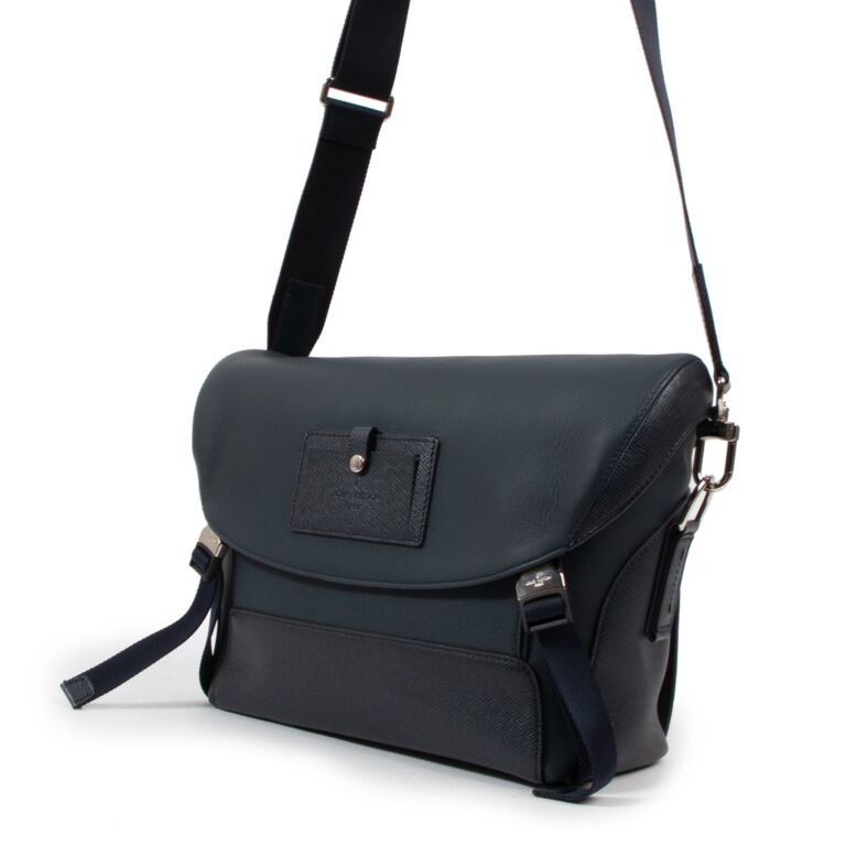 Túi Messenger PM Voyager Bag