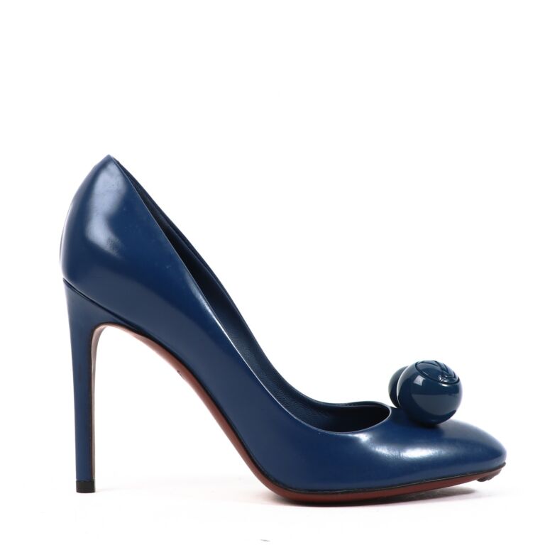 Louis Vuitton Blue Leather Betty Pumps - Size 35 ○ Labellov