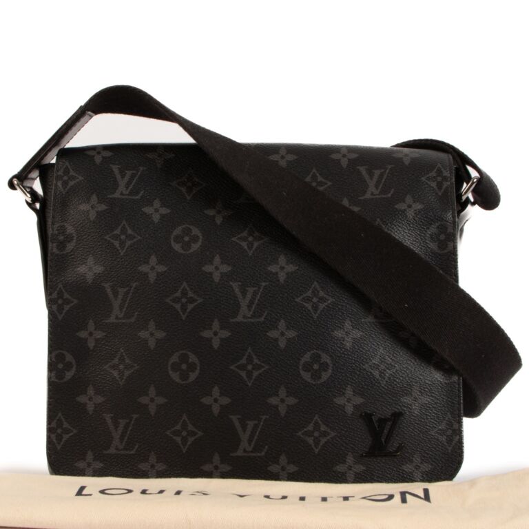 Louis Vuitton District PM Monogram Eclipse ○ Labellov ○ Buy and Sell  Authentic Luxury