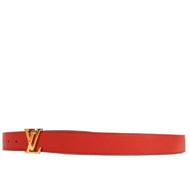 Louis Vuitton Red and Monogram Canvas Reversible Belt - Size 80 ○ Labellov  ○ Buy and Sell Authentic Luxury
