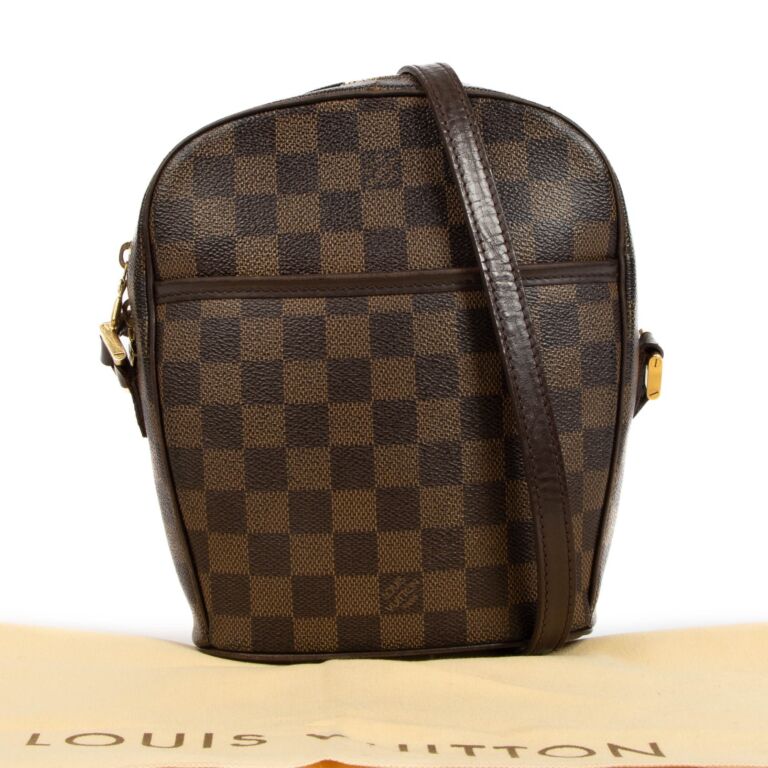 Louis Vuitton Damier Ipanema Bag & Wallet