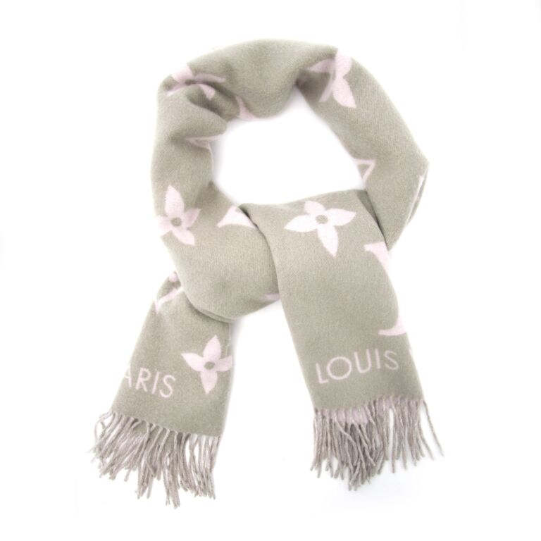Reykjavik cashmere scarf Louis Vuitton Grey in Cashmere - 23583906