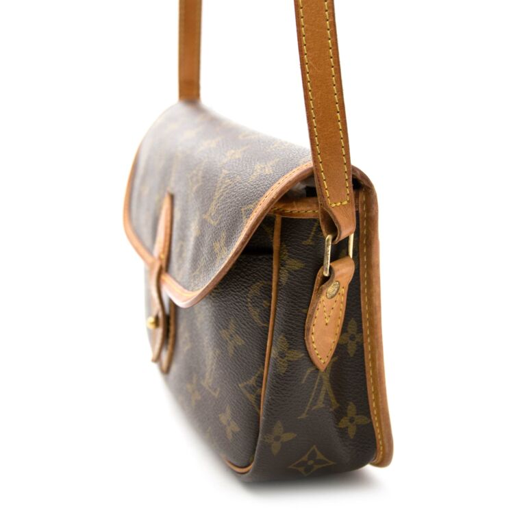 ilovekawaii C01777 - Louis Vuitton Monogram Gibeciere PM Shoulder Bag  M42248 