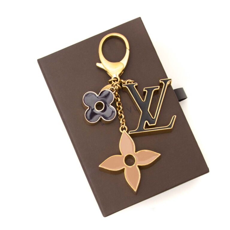 Louis Vuitton Fleur de Monogram Gold Tone Key Chain / Bag Charm Louis  Vuitton