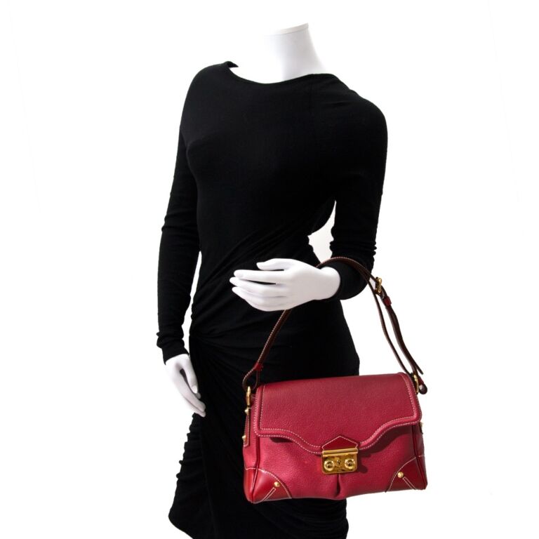 Louis Vuitton Suhali L'Absolu de Voyage Handbag Leather Red 2283381
