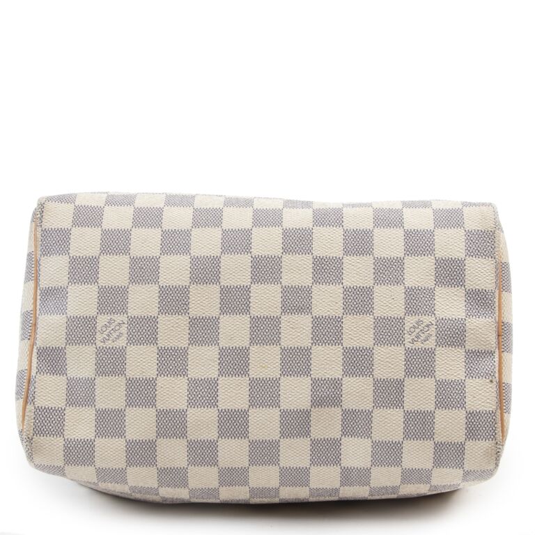 Louis Vuitton Toiletry Bag Damier 25