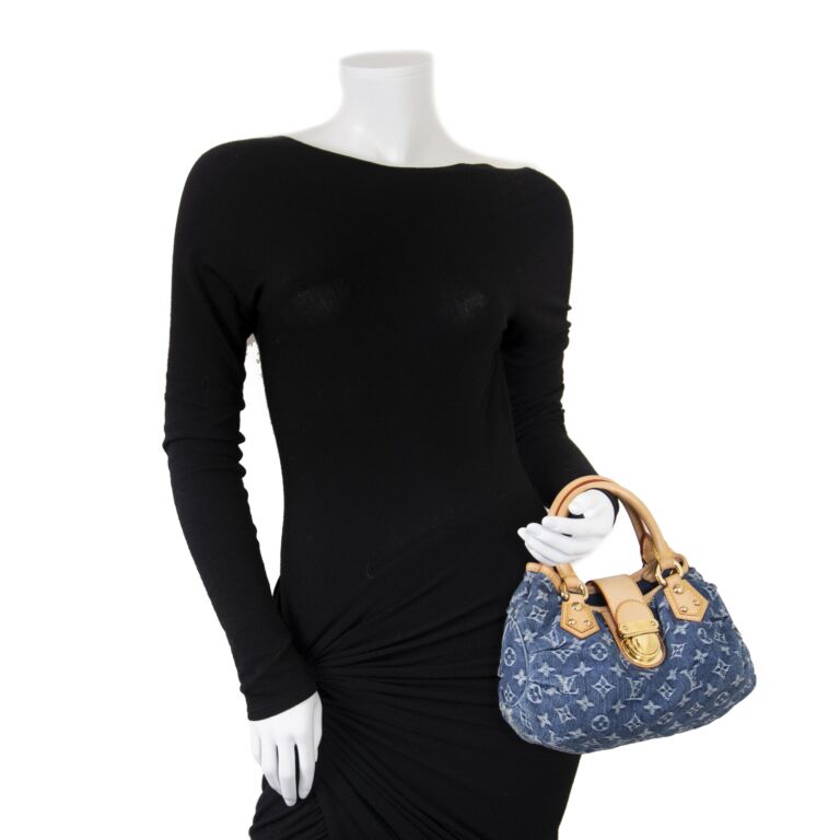Pleaty handbag Louis Vuitton Blue in Denim - Jeans - 35742854