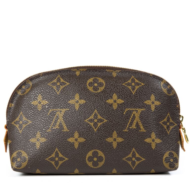 Louis Vuitton Cosmetic Pouch ○ Labellov ○ Buy and Sell Authentic