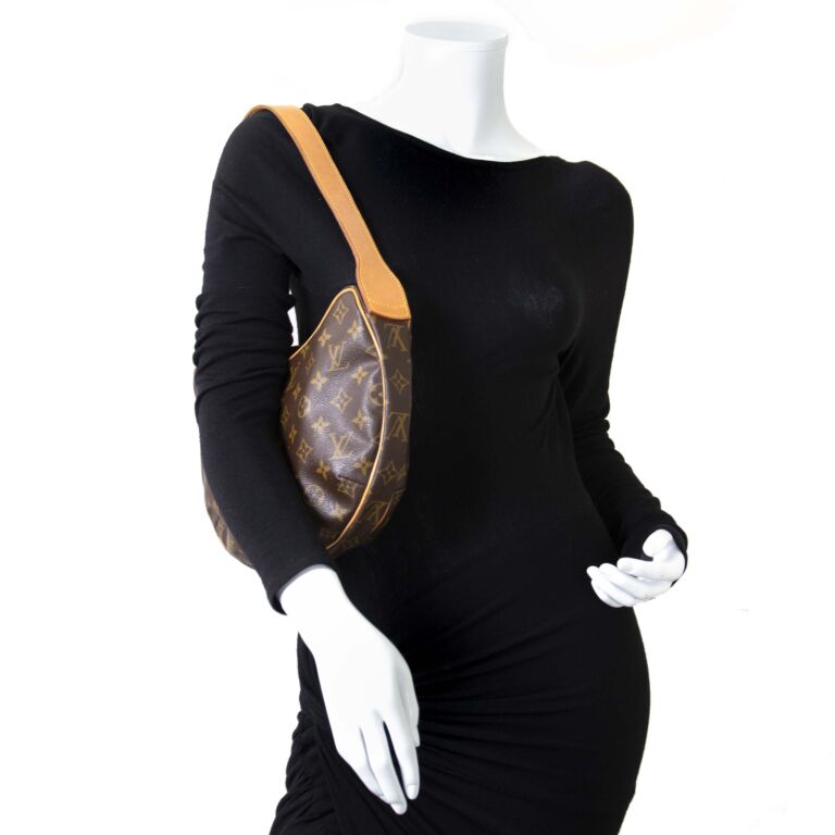 Louis Vuitton + Monogram Croissant MM Shoulder Bag