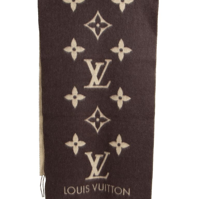 Louis Vuitton Reversable Cashmere Monogram Brown Scarf ○ Labellov ○ Buy and  Sell Authentic Luxury