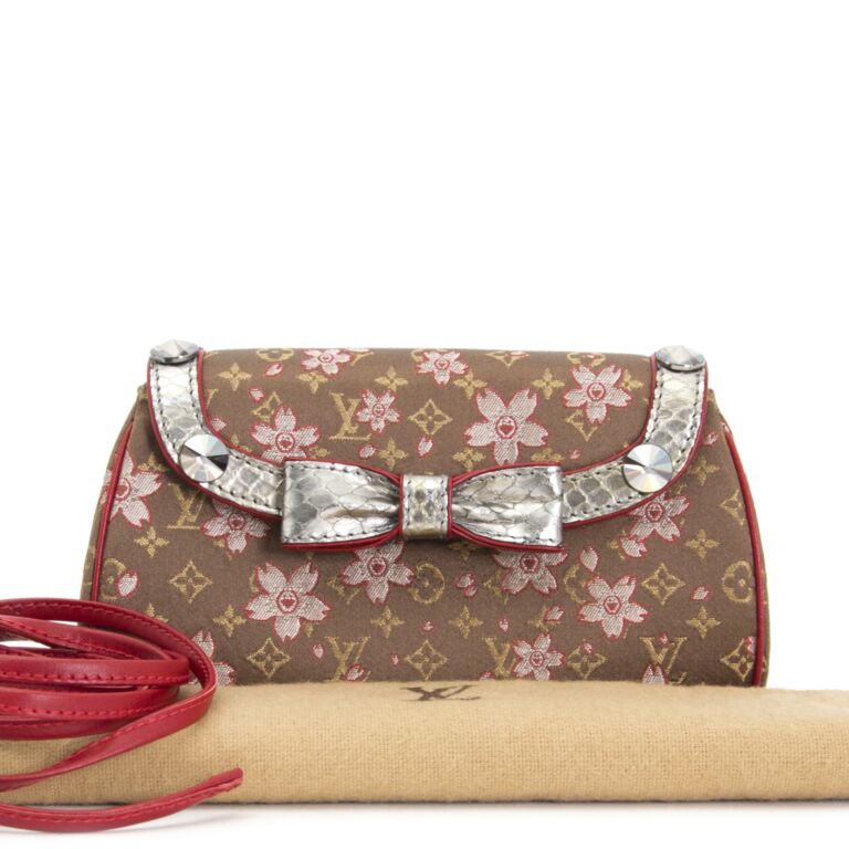 Louis Vuitton Red Cherry Blossom Monogram Satin Limited Edition Takashi  Murakami Bag Louis Vuitton | The Luxury Closet