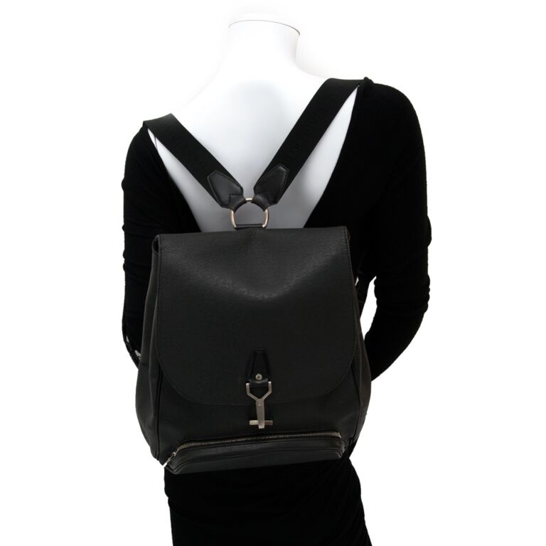 Louis Vuitton Backpack Black Calf Leather With Black Hardware – EliteLaza