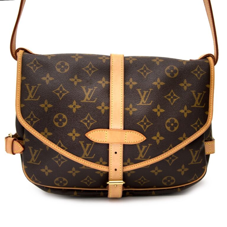Louis Vuitton Monogram Canvas Saumur Messenger Bag ○ Labellov ○ Buy and  Sell Authentic Luxury