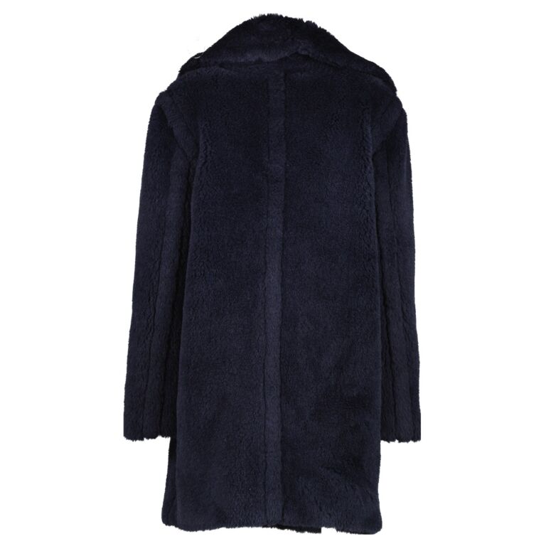 Max Mara Fiocco Short Teddy Coat ○ Labellov ○ Buy and Sell