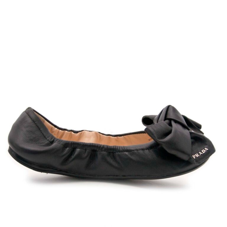 Prada Black Leather Bow Ballerina Flats - Size 35,5 ○ Labellov ○ Buy and  Sell Authentic Luxury
