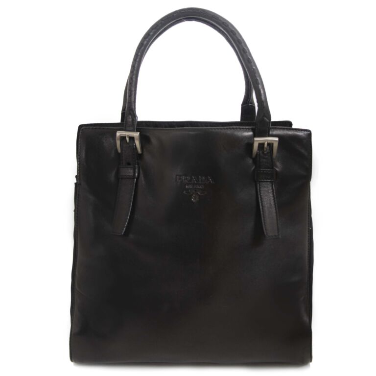 Prada - Women's Leather Shoulder Bag - (Black) – DSMNY E-SHOP