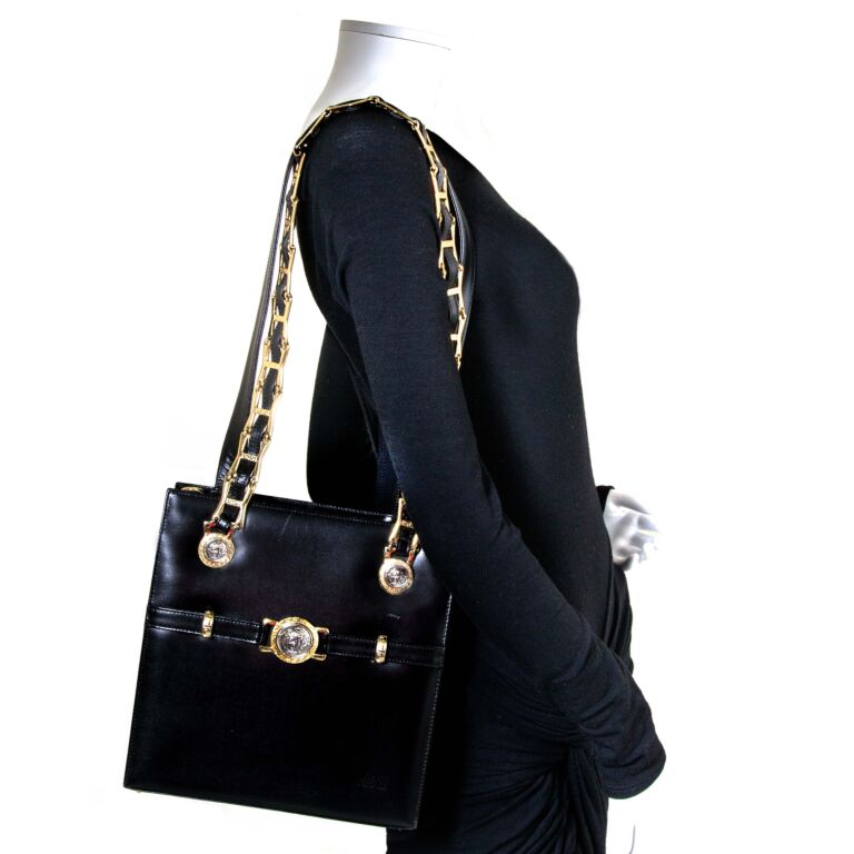 Auth. GIANNI VERSACE VINTAGE Black Leather Shoulder Bag Black W/ Gold “Mint”