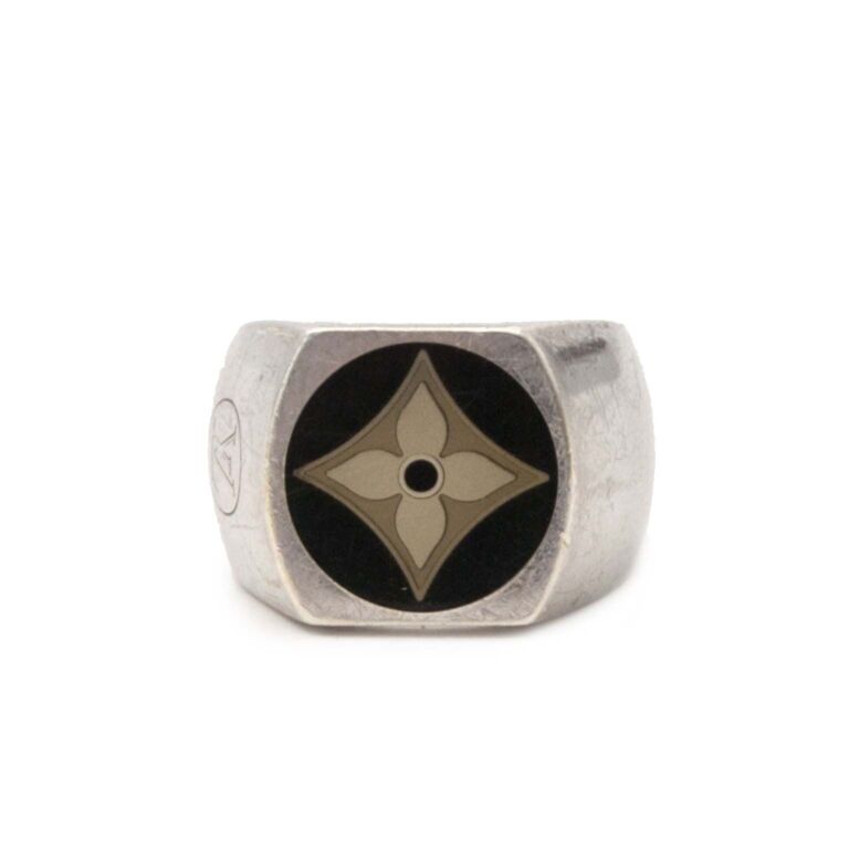 Louis Vuitton Monogram Carved Ring, Silver, L