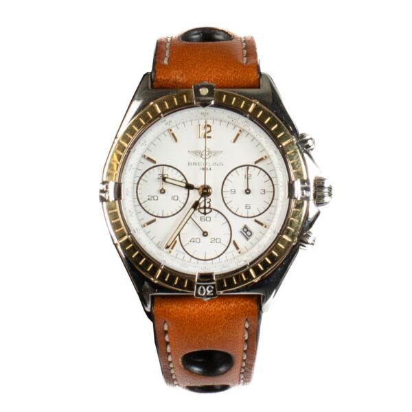 Shop safe online at Labellov in Antwerp and Knokke this 100% authentic second hand Breitling Chronomat Sextant Quartz Watch