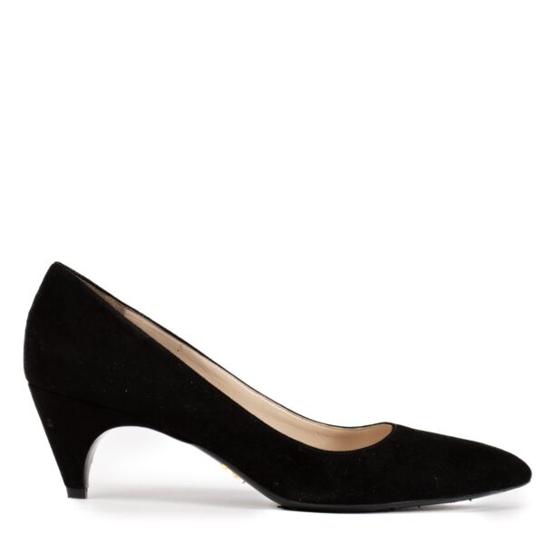 shop 100% authentic second hand Prada Black Suède Heels - Size 41 on Labellov.com