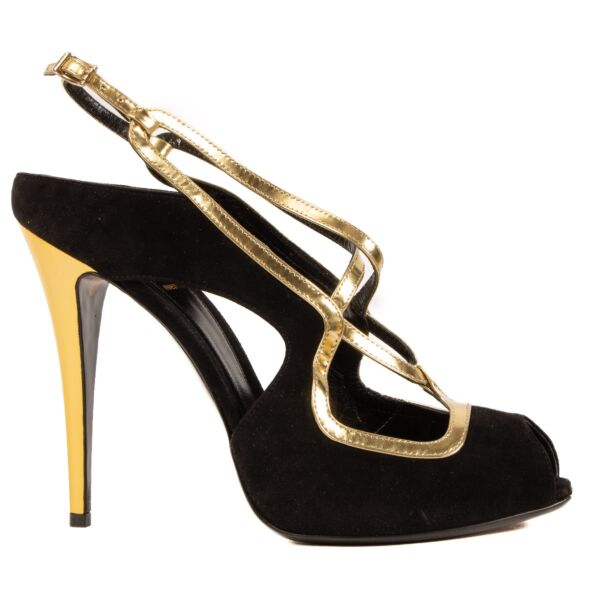 shop 100% authentic second hand Fendi Black Heels - Size 41 on Labellov.com
