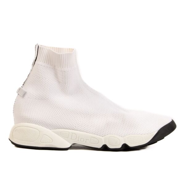 Louis Vuitton White Archlight Sneakers - size 37 ○ Labellov