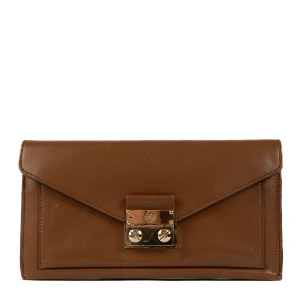 Shop 100% authentic second-hand Mulberry Oak Velvet Calf Leather Kensal Wallet on Labellov.com