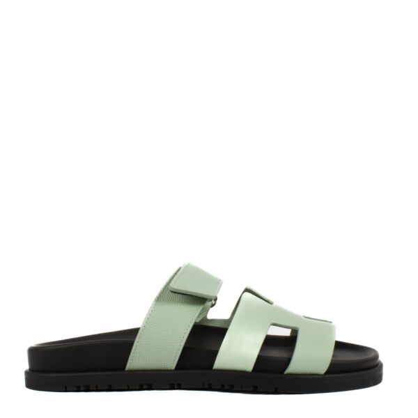 Hermès Chypre Sandals Epsom Vert Jade - size 36 for the best price at labellov secondhand luxury in Antwerp Brussels Knokke