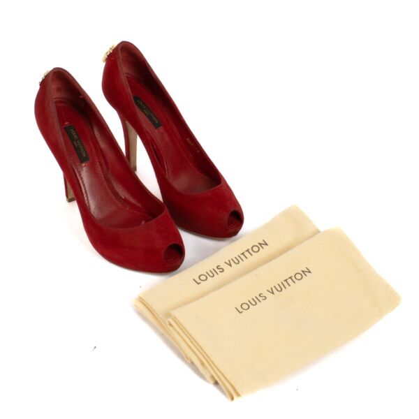 Louis Vuitton Red Suede Lock Oh Really Pumps - Size 36