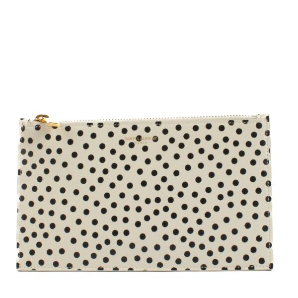 Shop safe online at Labellov in Antwerp, Brussels and Knokke this 100% authentic second hand Saint Laurent Polka Dot Zipped Small Pouch