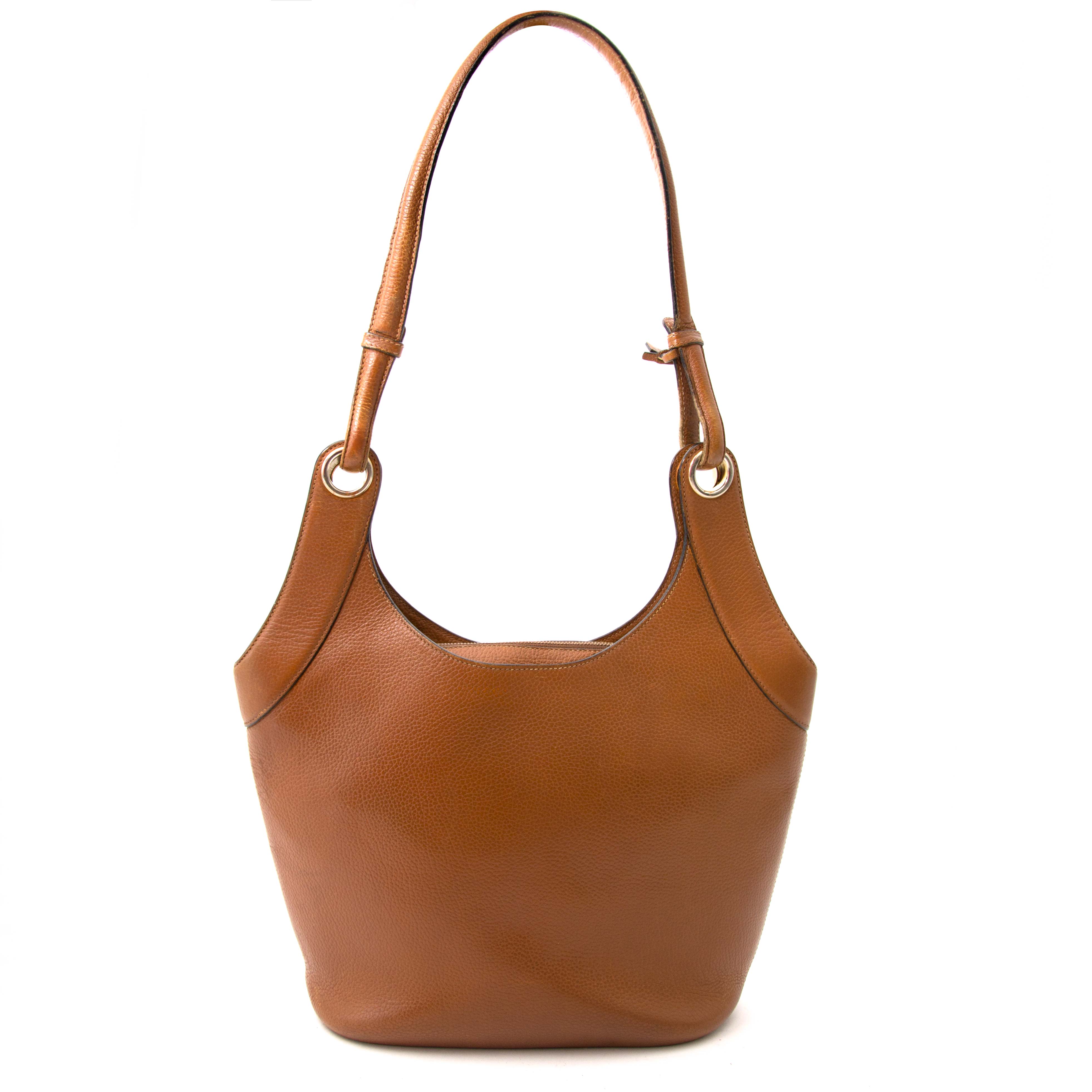 Delvaux Cognac Givry Shoulder Bag ○ Labellov ○ Buy and Sell