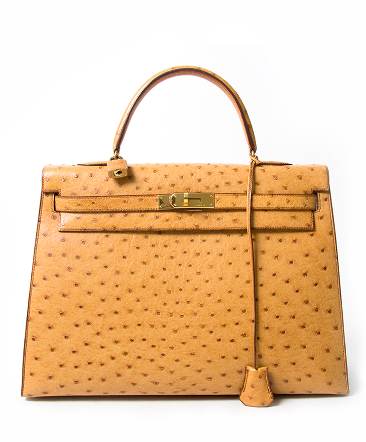 Kelly 35 Gold Colour in Ostrich Leather with gold Hardware. Hermès