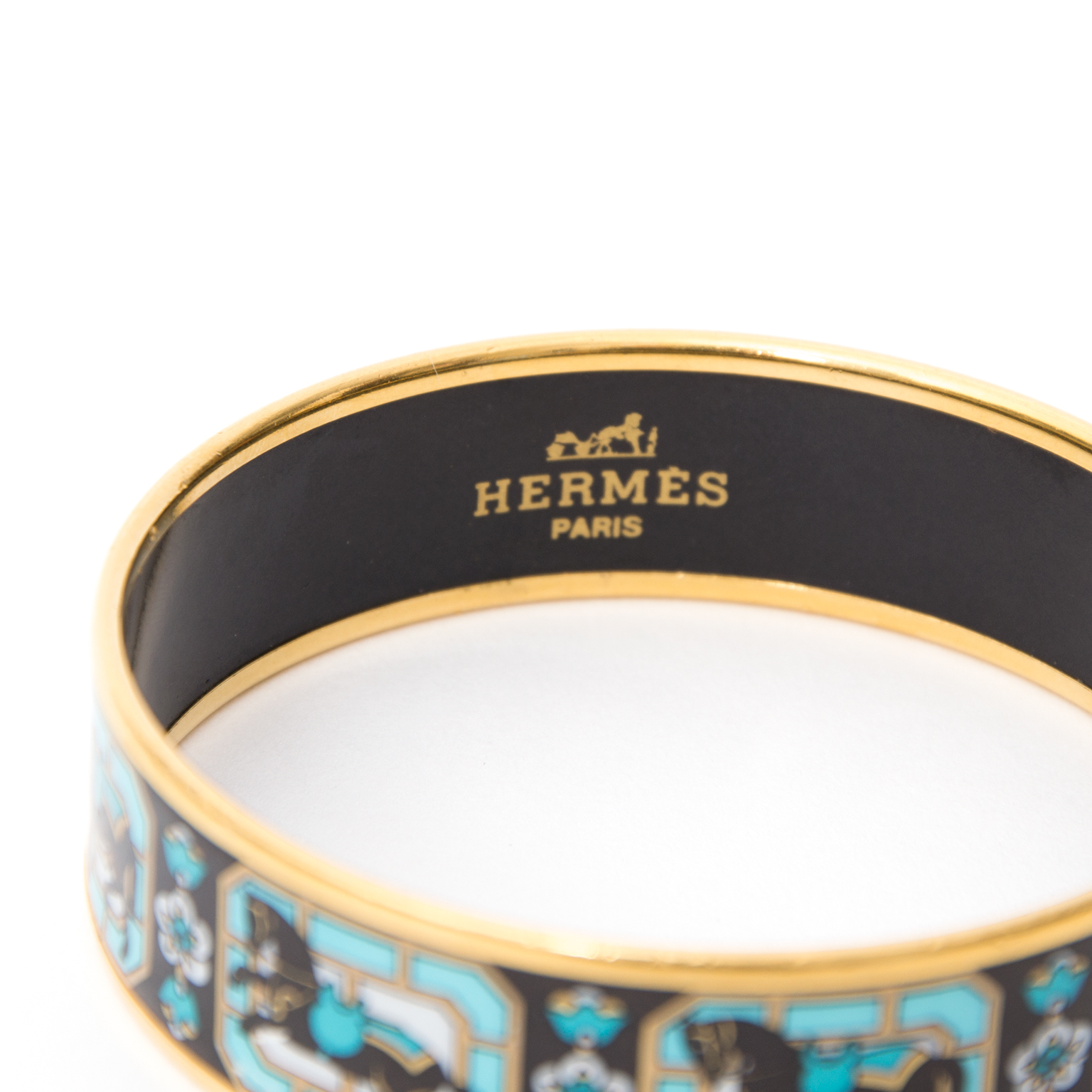 Hermès Gold Plated Printed Horse Enamel Bracelet ○ Labellov ○ Buy and Sell  Authentic Luxury