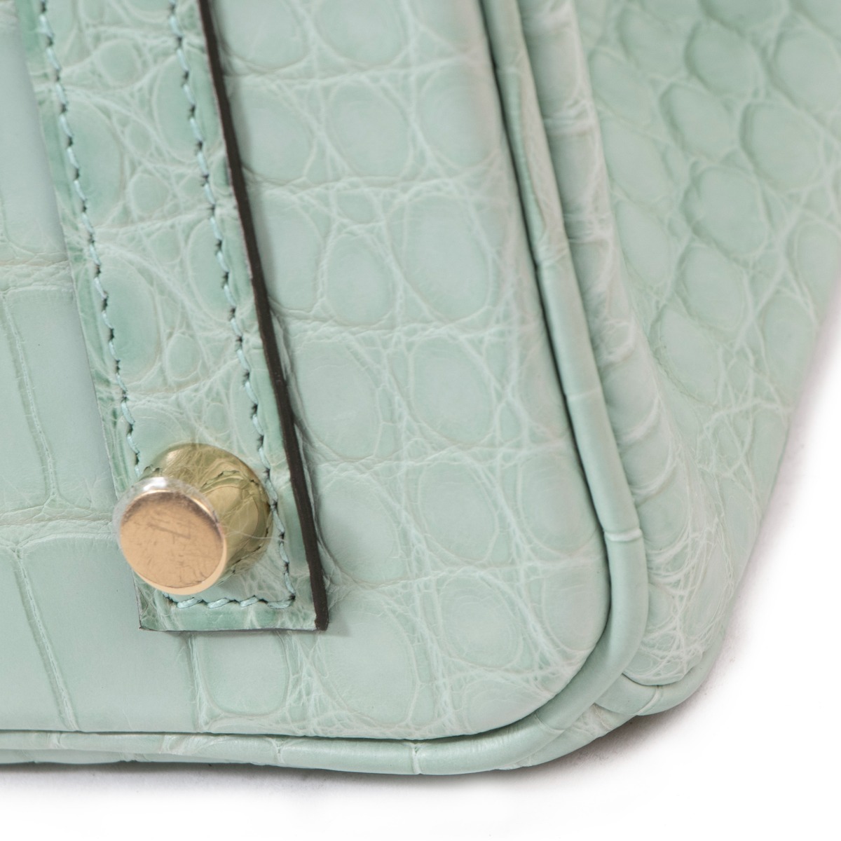 Hermès Birkin 25 Vert d'Eau Matt Alligator Gold Hardware ○ Labellov ○ Buy  and Sell Authentic Luxury