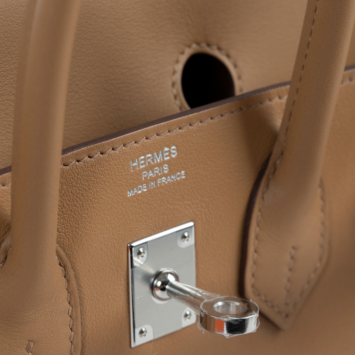 A LIMITED EDITION BISCUIT SWIFT LEATHER IN & OUT BIRKIN 25 WITH PALLADIUM  HARDWARE, HERMÈS, 2021