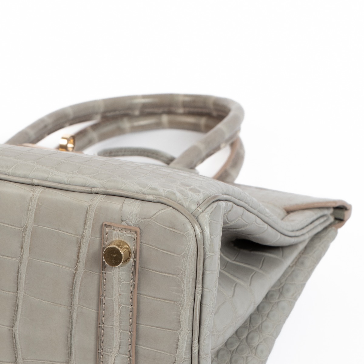 Hermès Birkin 30 Gris Perle Matte Alligator with Gold Hardware - Bags -  Kabinet Privé