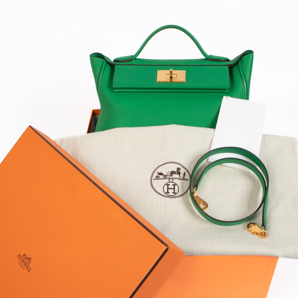 Hermès 24/24 21 Lime Swift PHW ○ Labellov ○ Buy and Sell Authentic Luxury
