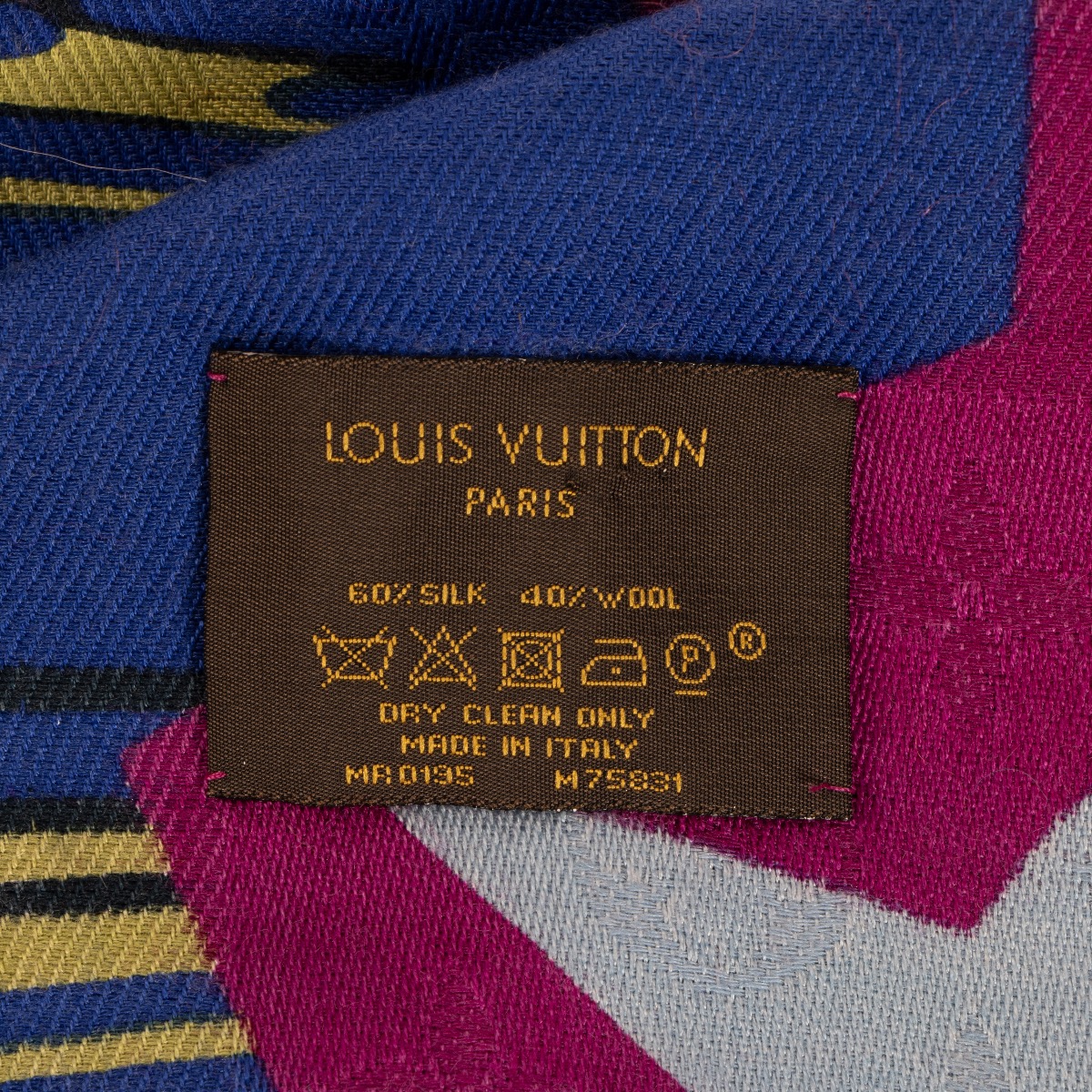 Louis Vuitton Multicolor Scarf ○ Labellov ○ Buy and Sell Authentic Luxury