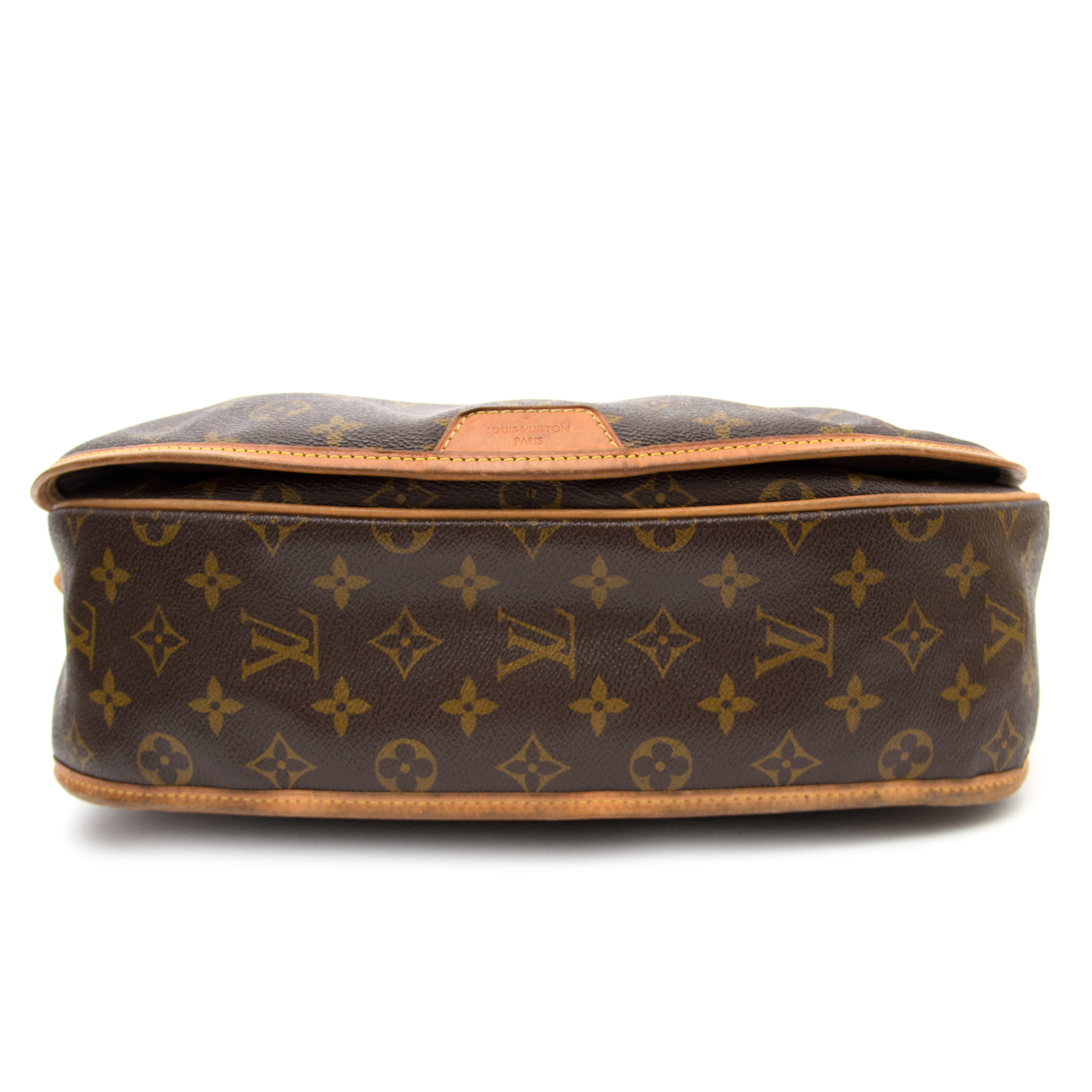 Louis Vuitton Menilmontant MM ○ Labellov ○ Buy and Sell
