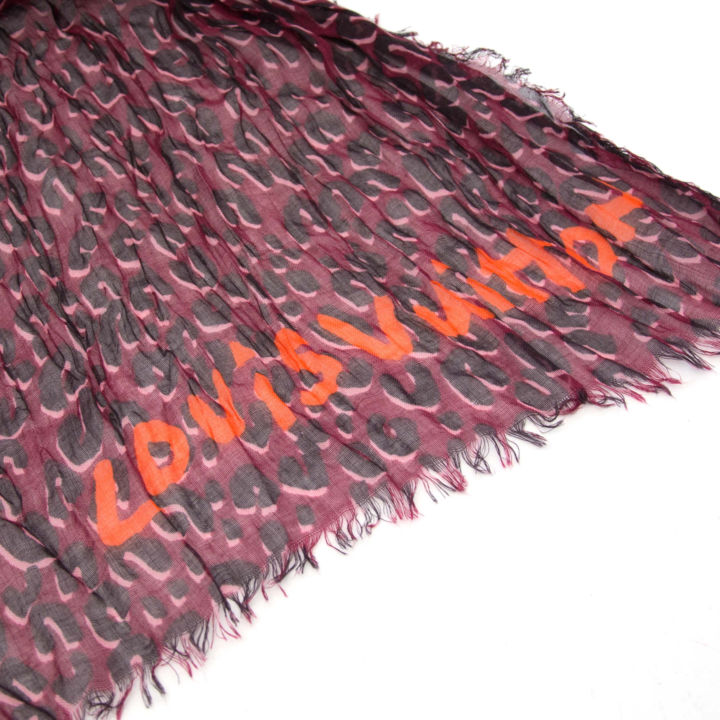 Louis Vuitton Stephen Sprouse Leopard Graffiti Pareo Scarf in Rouge  Fauviste 100% Cotton - SOLD