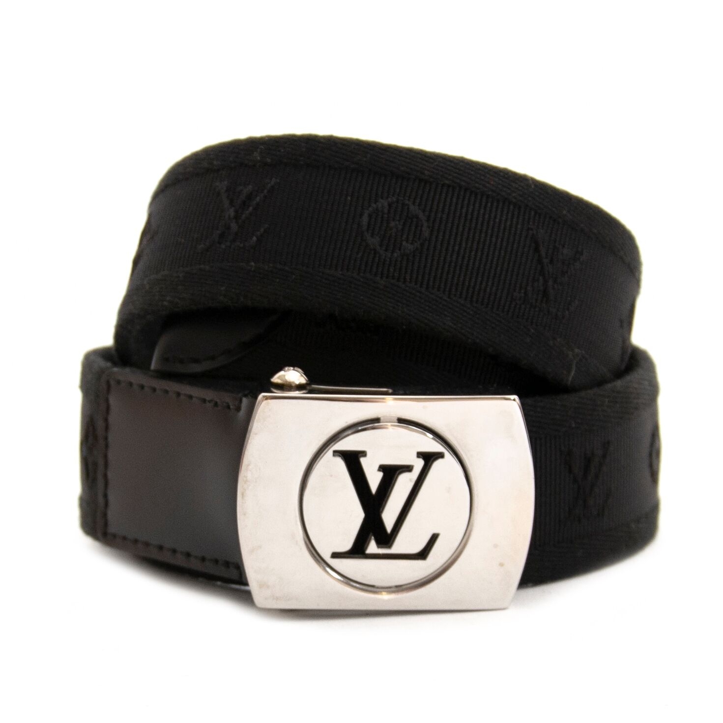 Louis Vuitton Red Canvas Monogram Cut Out Belt ○ Labellov ○ Buy and Sell  Authentic Luxury