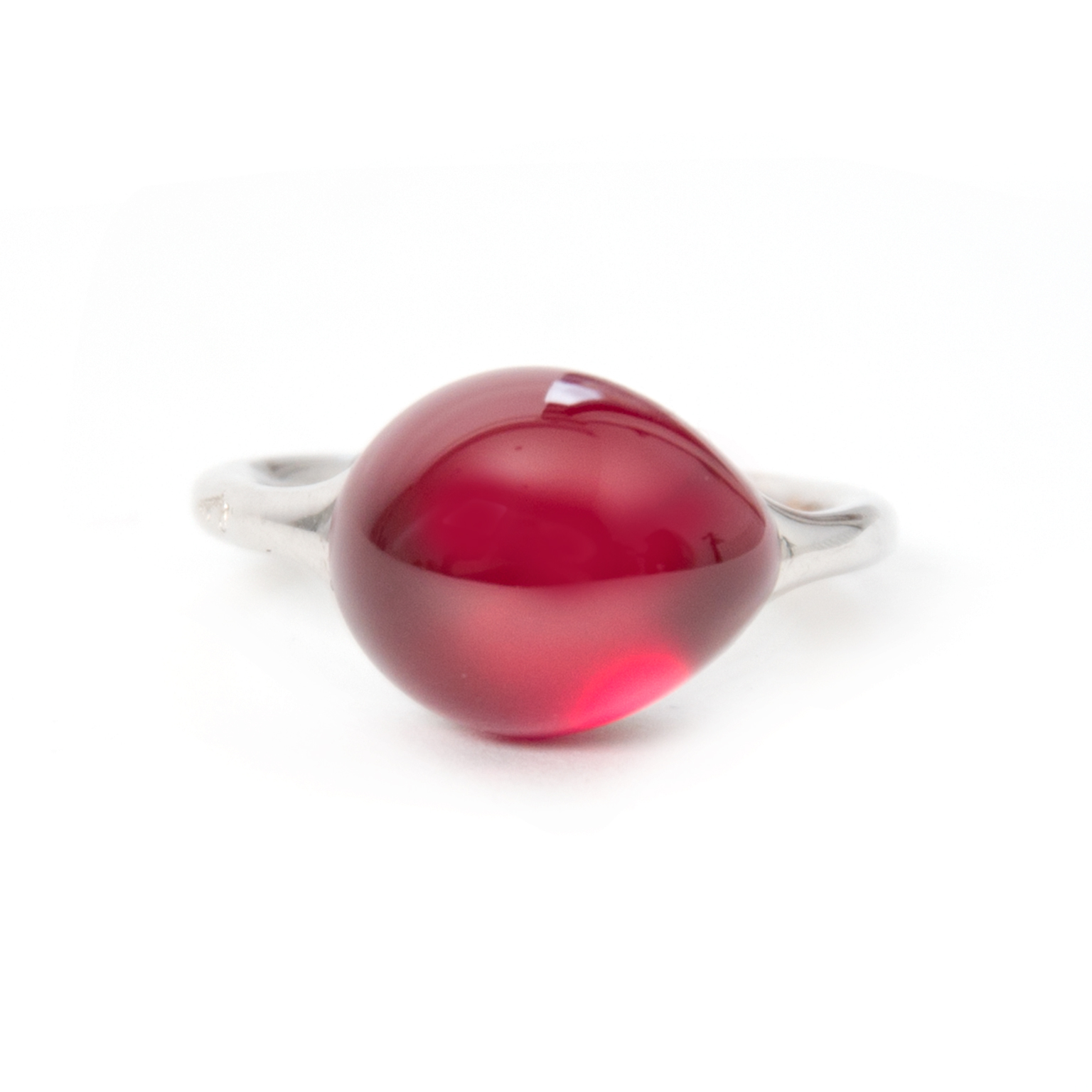 Pomellato rings discount rouge passion