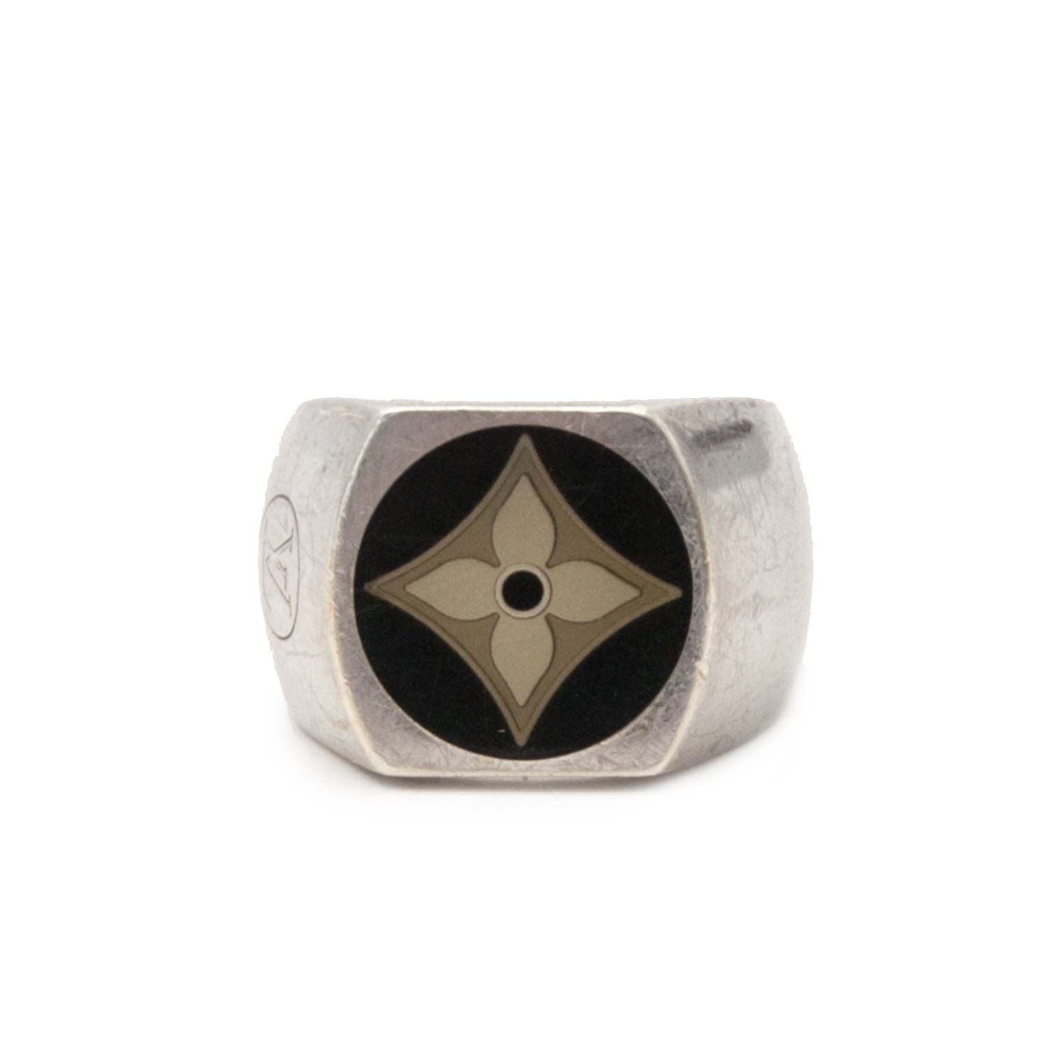 Louis Vuitton Silver Flower Ring Silvery Metal ref.424619 - Joli