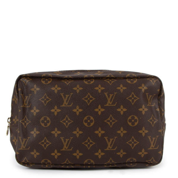 Louis Vuitton Vintage Monogram Canvas Toiletry Bag PM ○ Labellov ○ Buy and  Sell Authentic Luxury