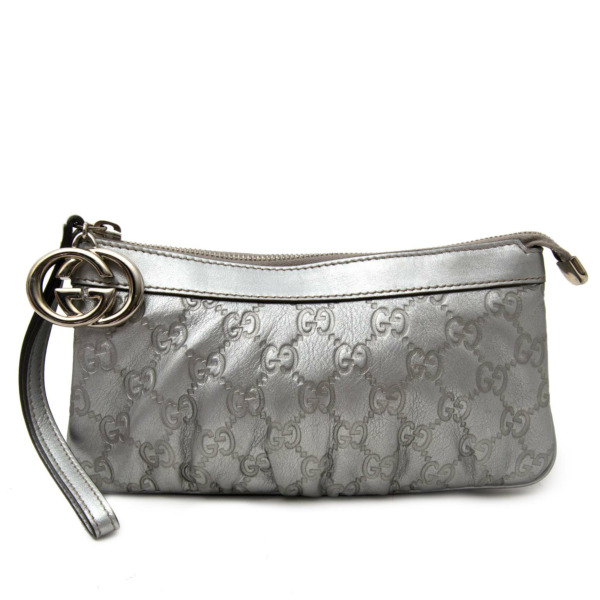 Gucci deals silver clutch