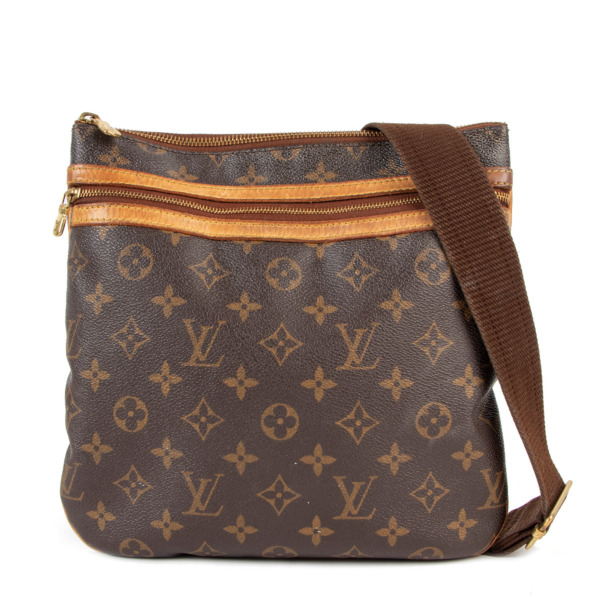 100% Authentic Louis Vuitton Monogram Pochette Bosphore Messenger Bag,  Women's Fashion, Bags & Wallets, Purses & Pouches on Carousell