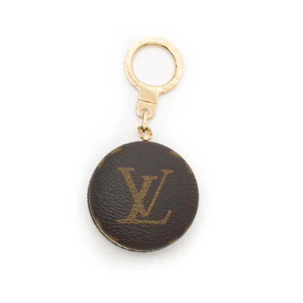 Louis Vuitton Monogram Astropill Key Ring Keychain Light 857826